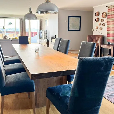 Big And Modern At 別荘 Beitostolen