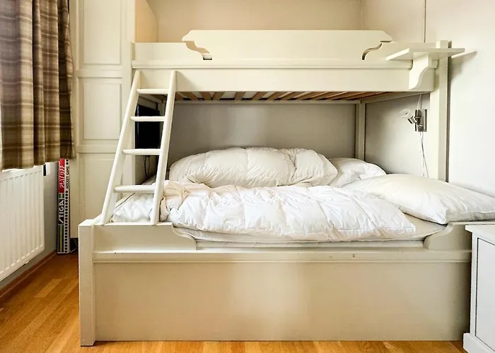 Tatil Evi Big And Modern At *